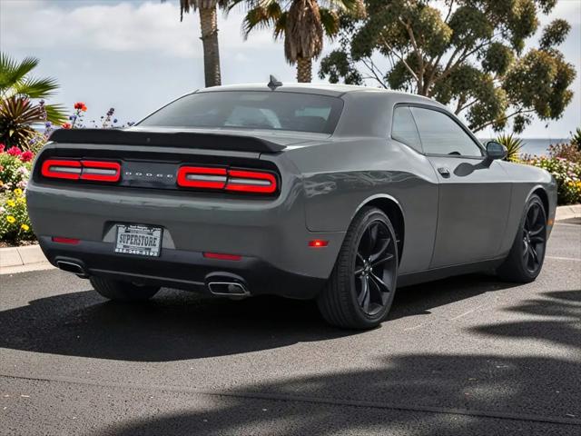 2018 Dodge Challenger SXT