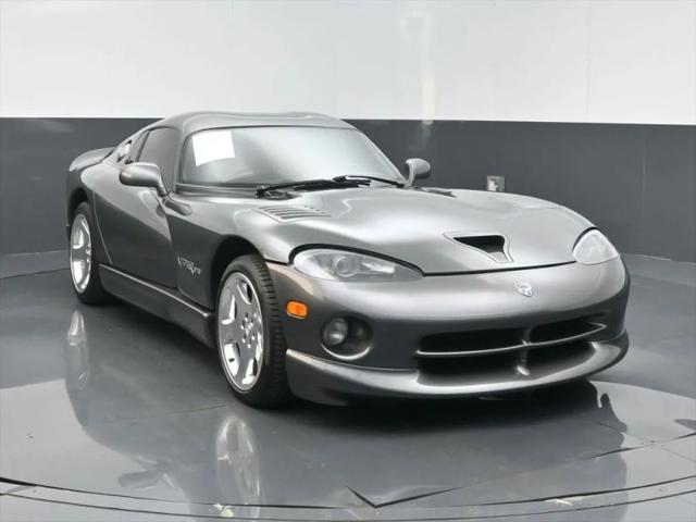 2002 Dodge Viper GTS