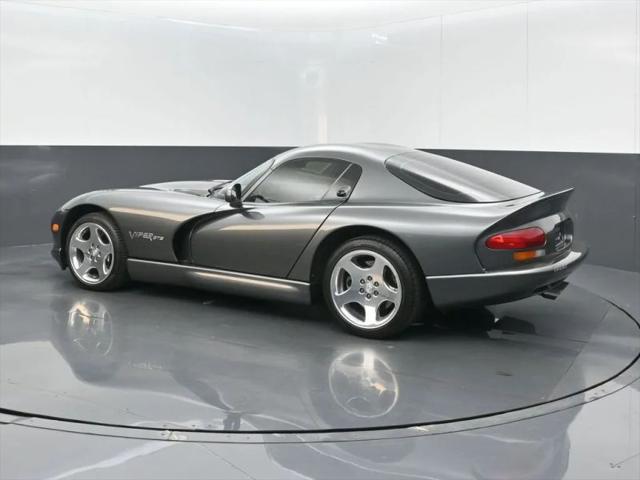 2002 Dodge Viper GTS