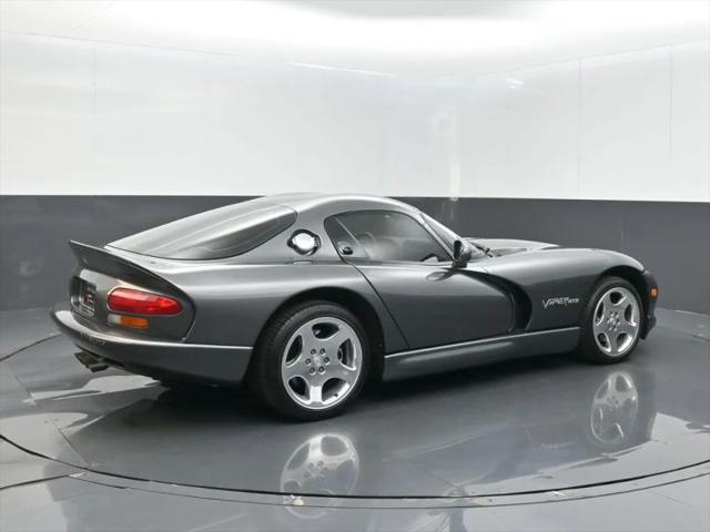 2002 Dodge Viper GTS