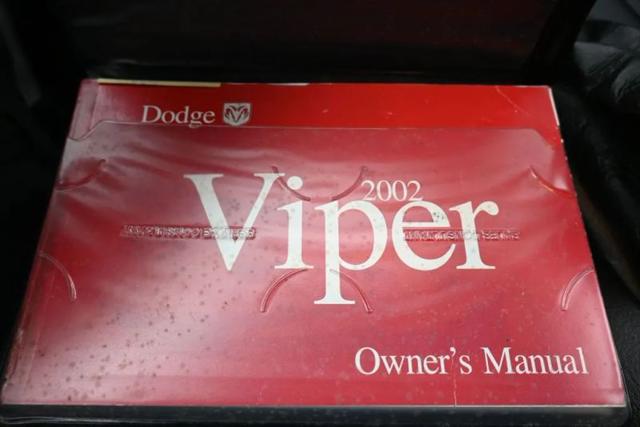 2002 Dodge Viper GTS