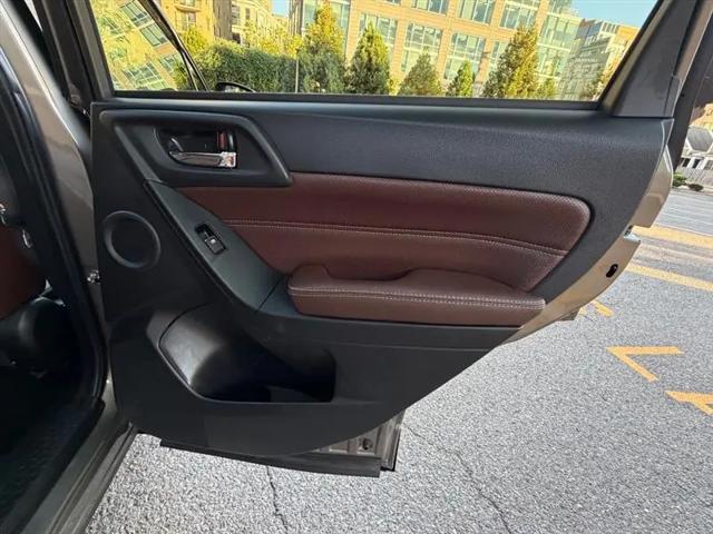 2017 Subaru Forester 2.5i Touring