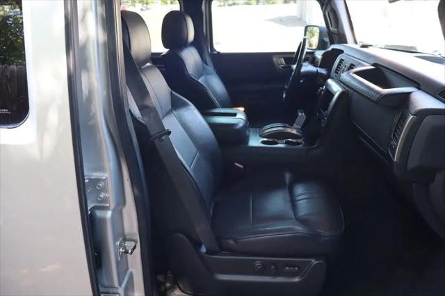2009 HUMMER H2 SUV Luxury