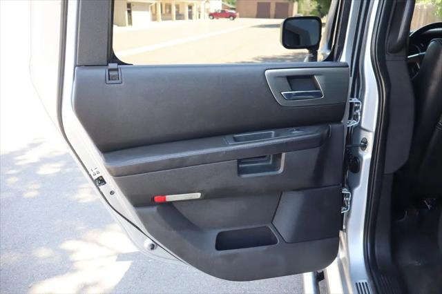 2009 HUMMER H2 SUV Luxury