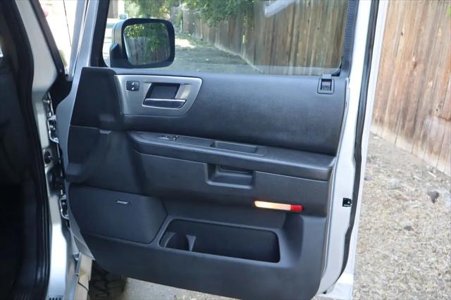2009 HUMMER H2 SUV Luxury