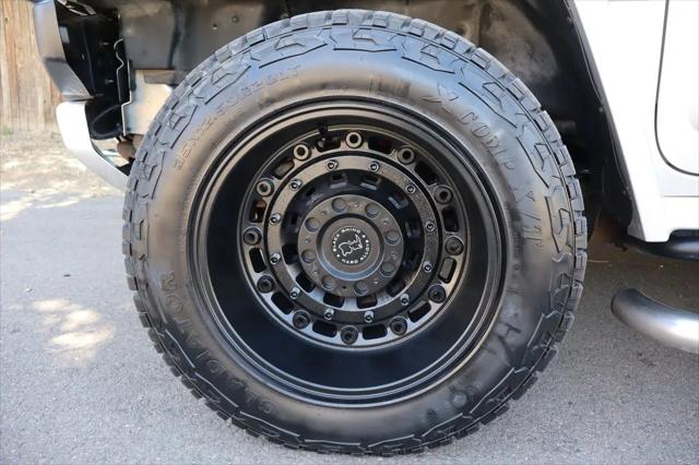 2009 HUMMER H2 SUV Luxury