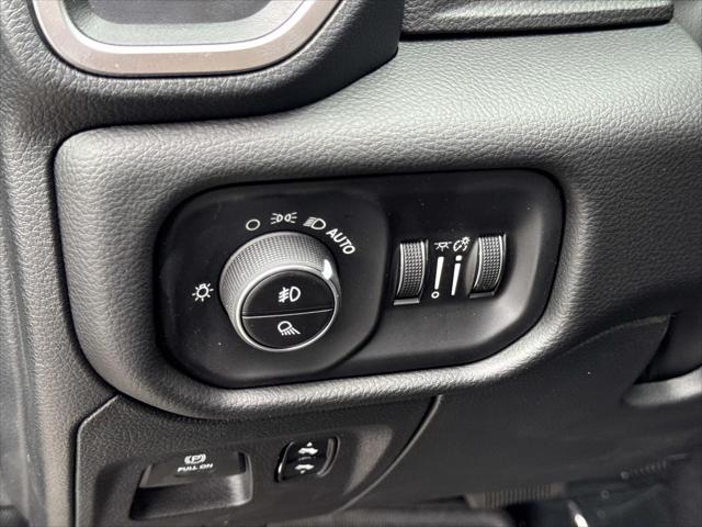 2026 Ram 1500 Big Horn Crew Cab 4x2 5'7" Box