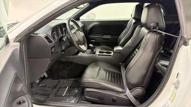 2013 Dodge Challenger R/T Plus