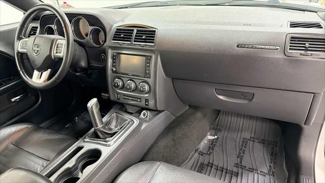 2013 Dodge Challenger R/T Plus