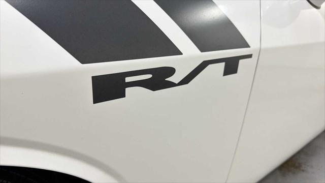 2013 Dodge Challenger R/T Plus