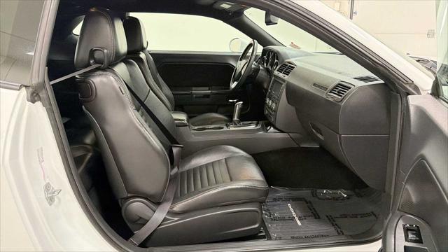 2013 Dodge Challenger R/T Plus
