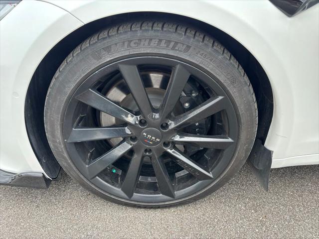2021 Tesla Model S Plaid Tri Motor All-Wheel Drive
