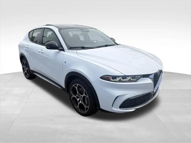2024 Alfa Romeo Tonale Ti EAWD 2024 Alfa Romeo Tonale Ti EAWD