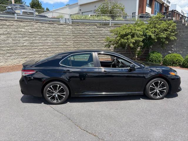 2018 Toyota Camry SE 2018 Toyota Camry SE