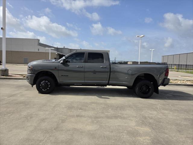 2026 RAM Ram 3500 RAM 3500 LARAMIE CREW CAB 4X4 8 BOX