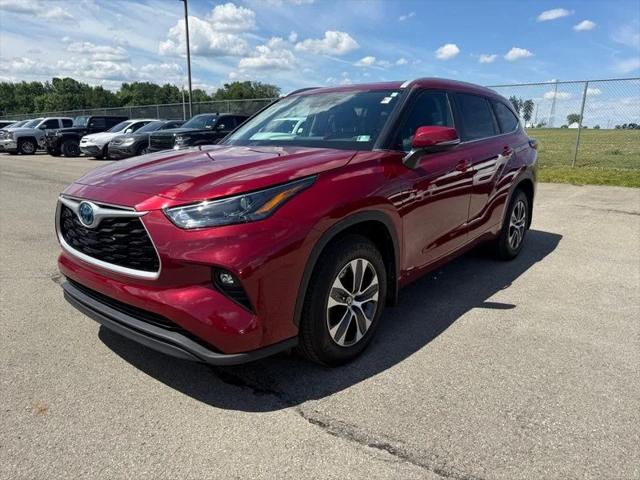 2023 Toyota Highlander Hybrid XLE