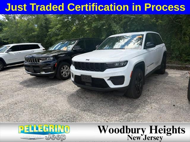 2023 Jeep Grand Cherokee Altitude 4x4 2023 Jeep Grand Cherokee Altitude 4x4