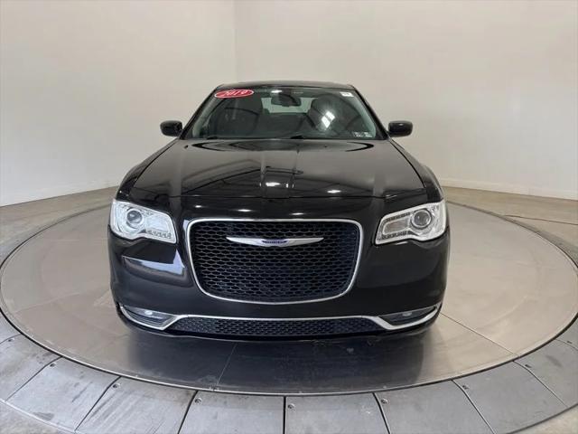 2019 Chrysler 300 Touring 2019 Chrysler 300 Touring