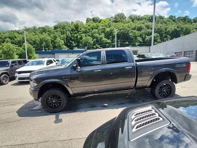 2017 RAM 2500 Big Horn Crew Cab 4x4 64 Box