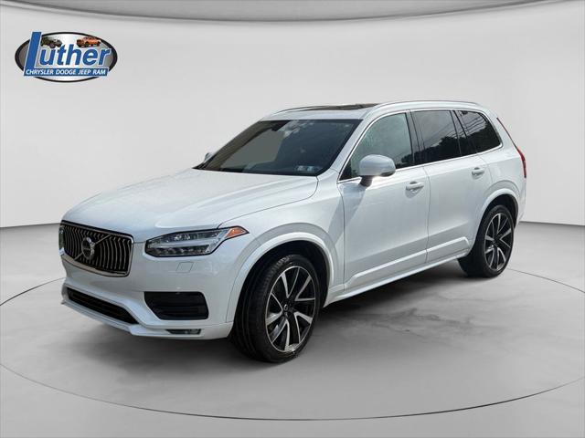 2022 Volvo XC90 T6 Momentum 7 Passenger 2022 Volvo XC90 T6 Momentum 7 Passenger