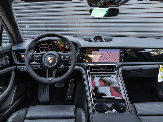 2026 Porsche Panamera GTS