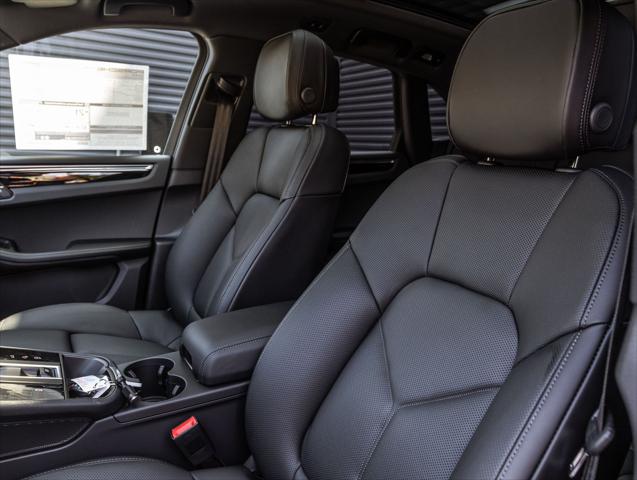 2026 Porsche Macan Unknown