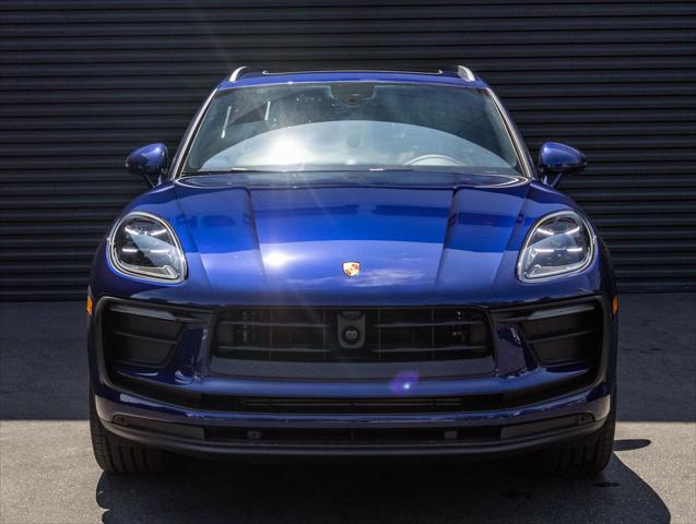 2026 Porsche Macan Unknown