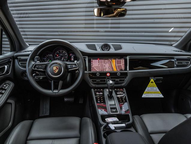 2026 Porsche Macan Unknown