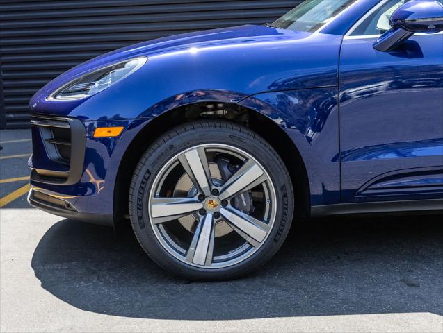 2026 Porsche Macan Unknown
