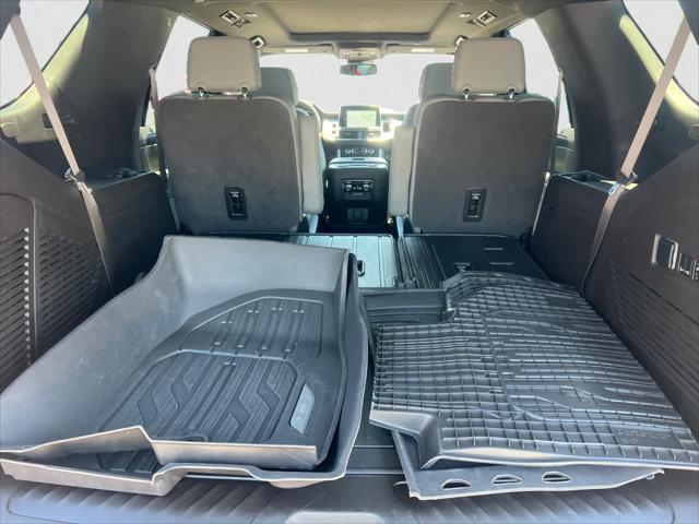 2023 GMC Yukon 4WD SLT