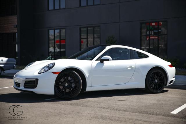 2019 Porsche 911 Carrera
