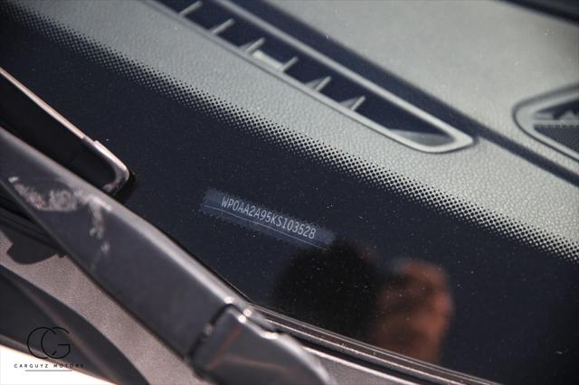2019 Porsche 911 Carrera