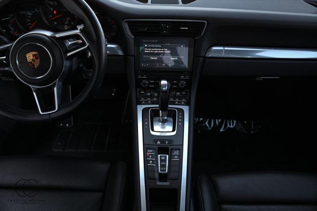 2019 Porsche 911 Carrera