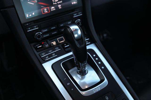 2019 Porsche 911 Carrera