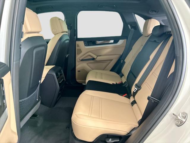 2026 Porsche Cayenne Unknown