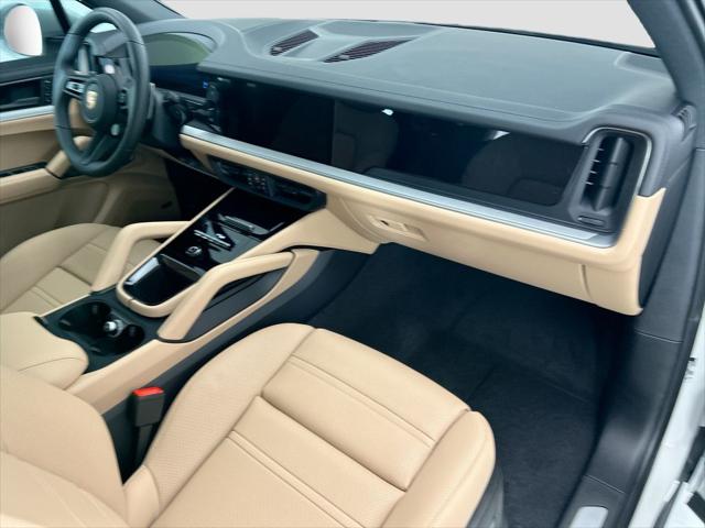 2026 Porsche Cayenne Unknown