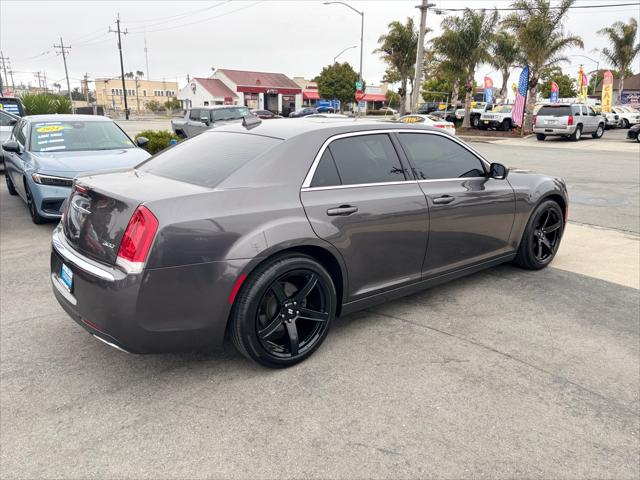 2016 Chrysler 300 Anniversary Edition