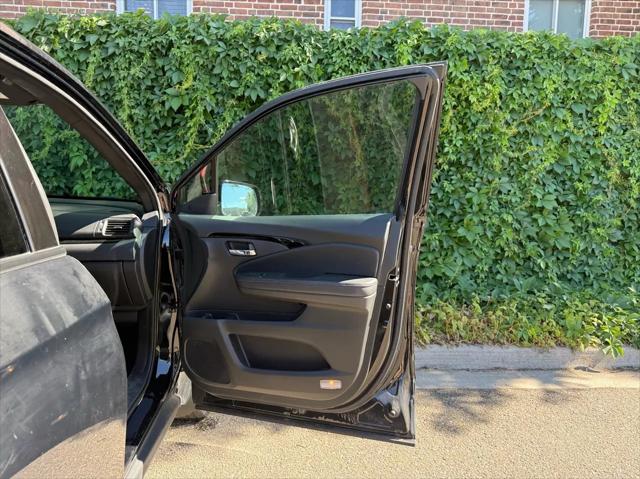 2019 Honda Ridgeline Black Edition