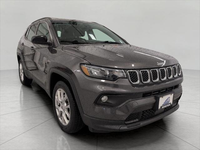 2023 Jeep Compass Latitude Lux FWD for sale in Middleton, WI