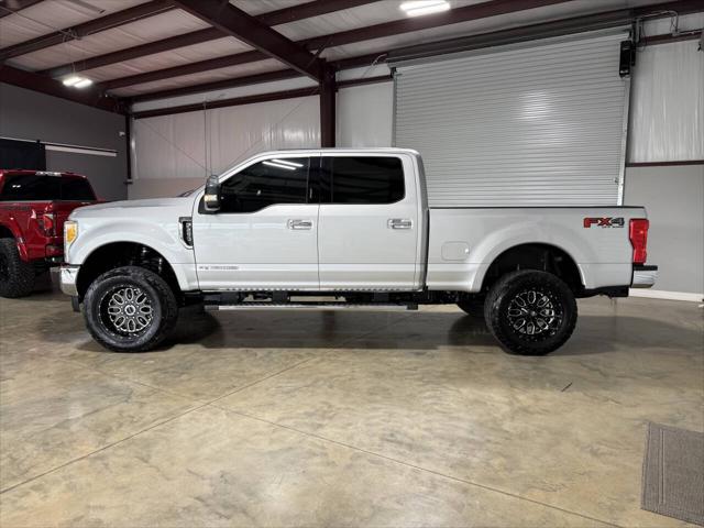 2017 Ford F-250 XLT 4x4 4dr Crew Cab 6.8 ft. SB Pickup