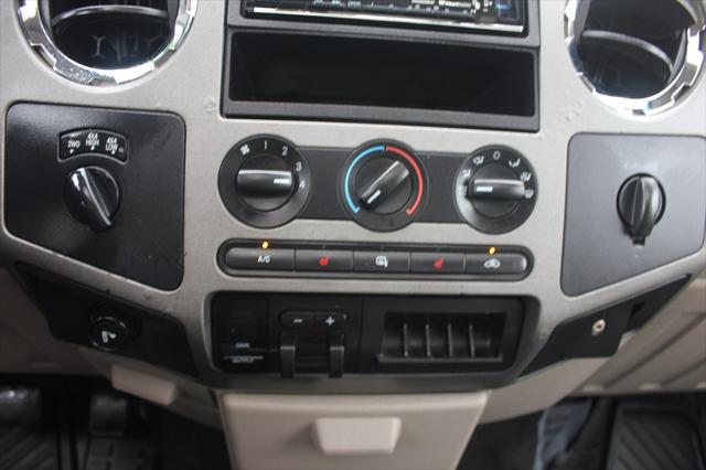 2008 Ford F-350 XL