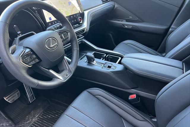 2025 Lexus TX 500h F SPORT Premium
