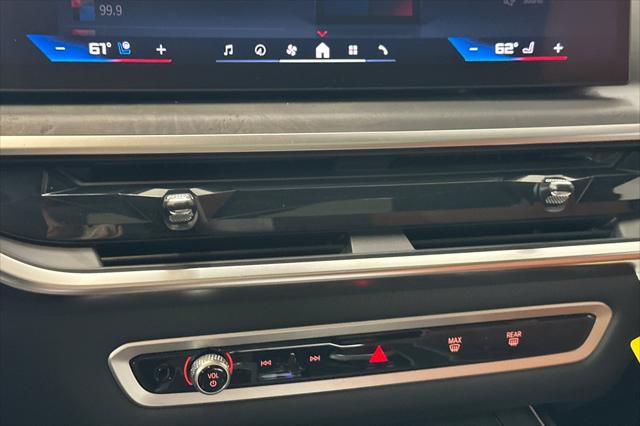 2027 BMW X7 M60i