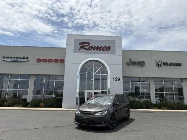 2019 Chrysler Pacifica Limited for sale in Kingston, NY