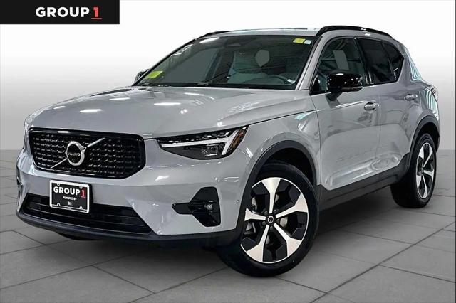 2024 Volvo XC40 B5 Plus Dark Theme for sale in Rockland, MA