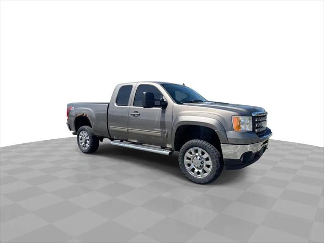 2013 GMC Sierra 2500HD SLT for sale in Sturgeon Bay, WI