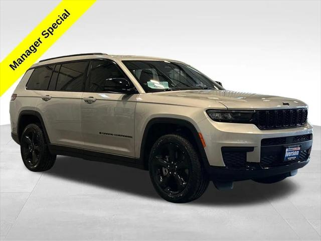2023 Jeep Grand Cherokee L Altitude 4x4 for sale in Mitchell, SD