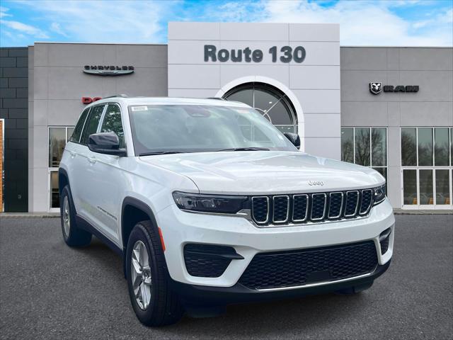 2026 Jeep Grand Cherokee GRAND CHEROKEE LAREDO 4X4 2026 Jeep Grand Cherokee GRAND CHEROKEE LAREDO 4X4