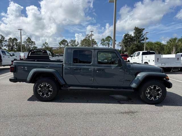 2026 Jeep Gladiator GLADIATOR SAHARA 4X4 2026 Jeep Gladiator GLADIATOR SAHARA 4X4