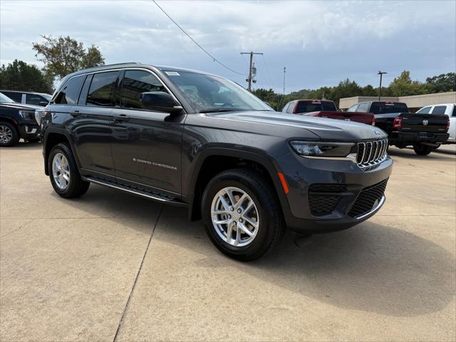 2026 Jeep Grand Cherokee GRAND CHEROKEE LAREDO 4X2 2026 Jeep Grand Cherokee GRAND CHEROKEE LAREDO 4X2